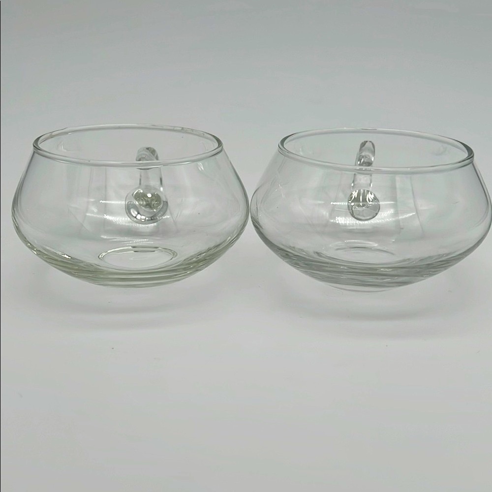 Vintage Moderno by Riekes-Crisa Hand Blown Clear Glass Punch Cups (Set of 2) - Picture 2 of 9